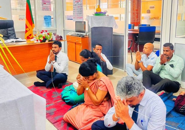The new Divisional Secretary assumed duties